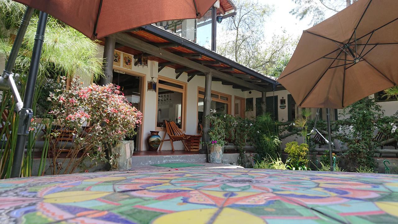 Villa Mimi Отавало Екстериор снимка